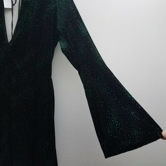 Topshop Romper Shorts Black Green Velvet Long Sleev - Picture 5 of 8